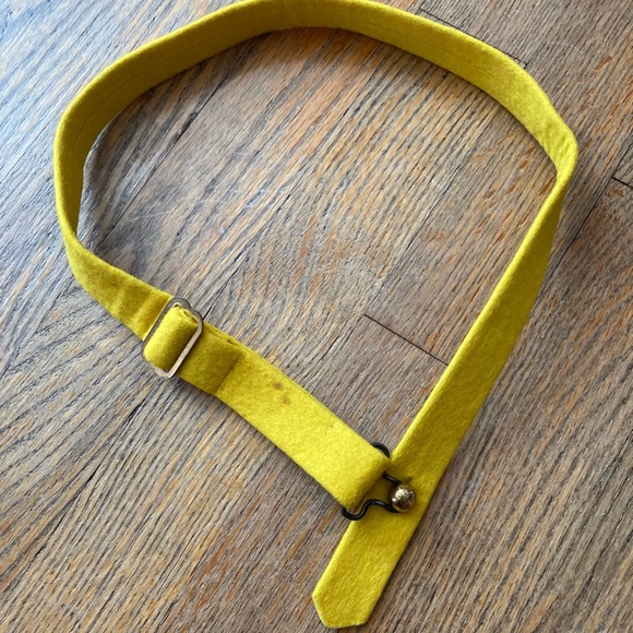 Vintage 60s Yellow Felt Top W/ mini skirt, belt - Picture 5 of 11